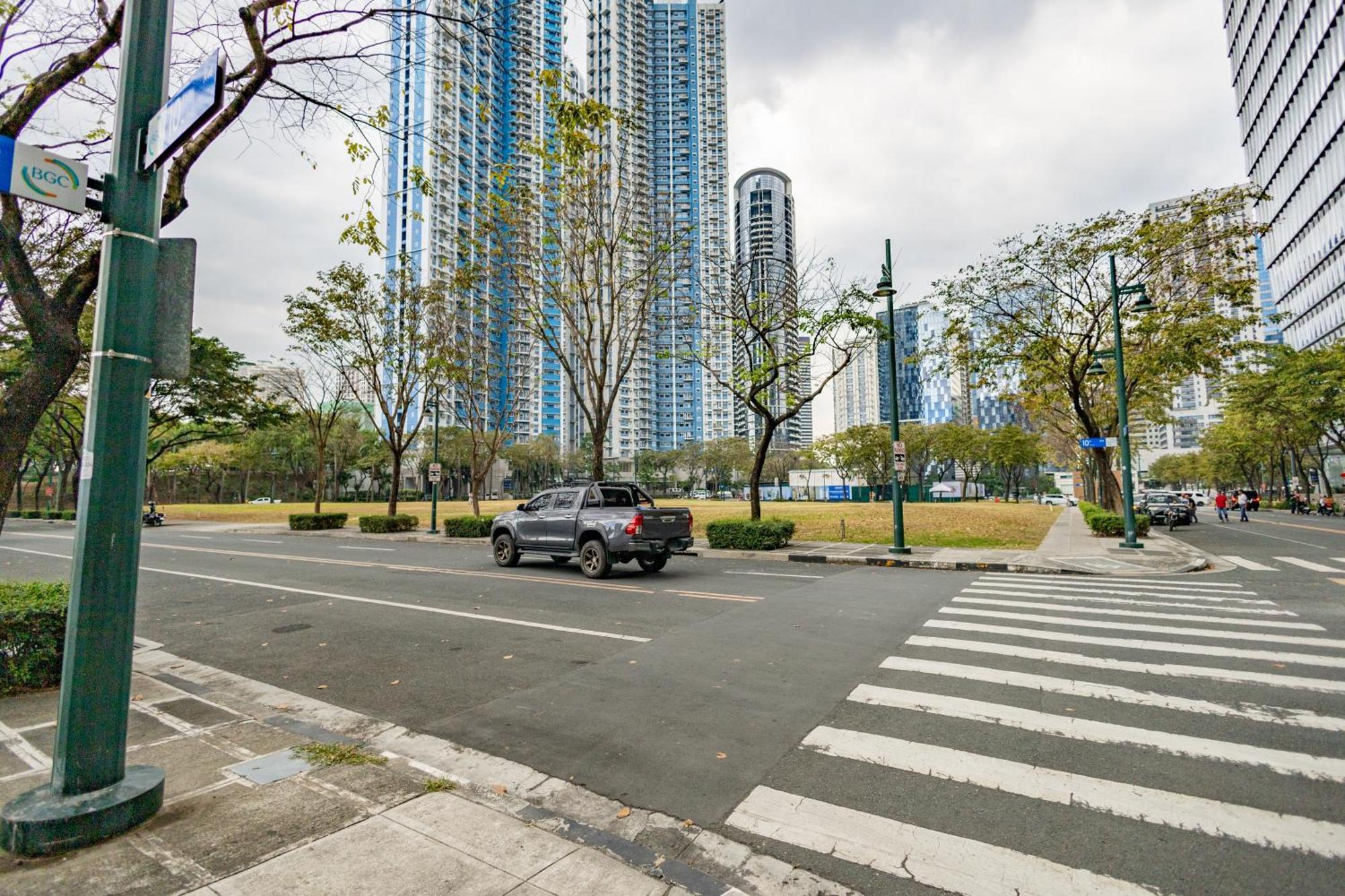 Apartamento New 2Br Of 86Sqm With Parking & Netflix In Bgc Manila Exterior foto